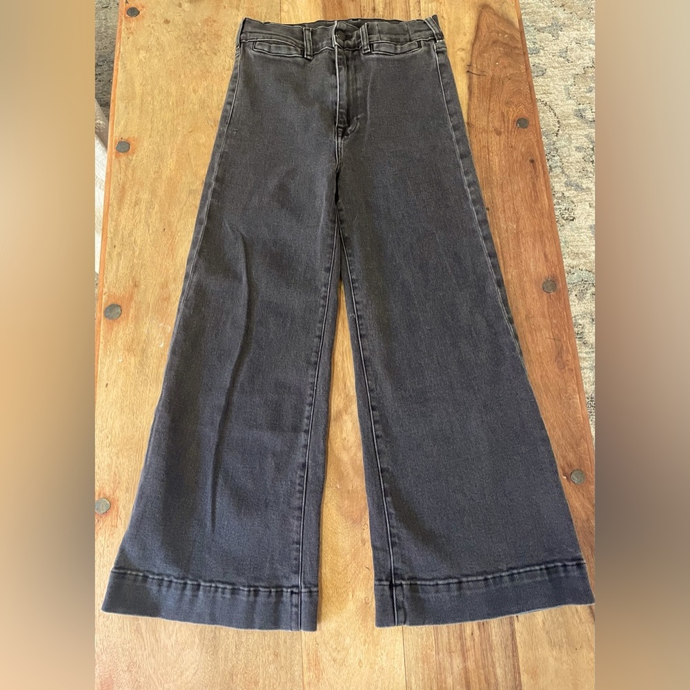 ICONS denim 70s Wide bell Crop.